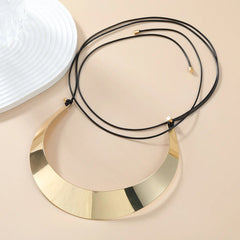 Edvin Arc & Circle Metal Pendant Choker Necklaces