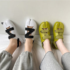 Kanna Split Toe Minimalist Sling Back Sandals