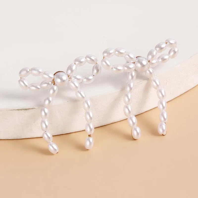 Wella Pearl Bowknot Stud Earrings