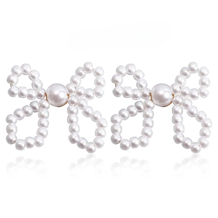 Wella Pearl Bowknot Stud Earrings