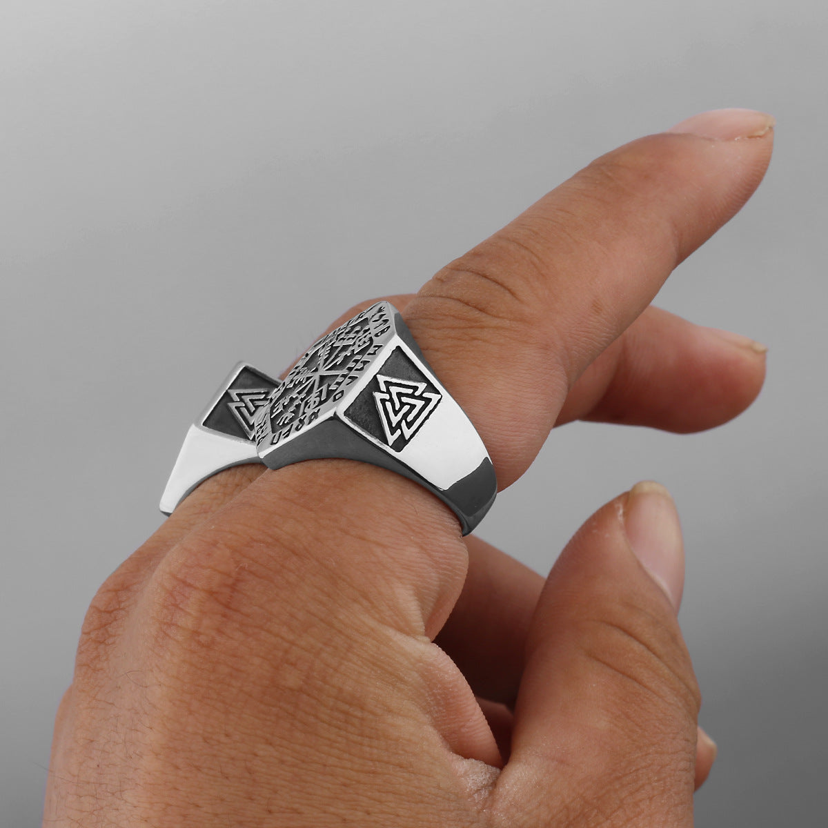 Totem Hexagon Rune Ring