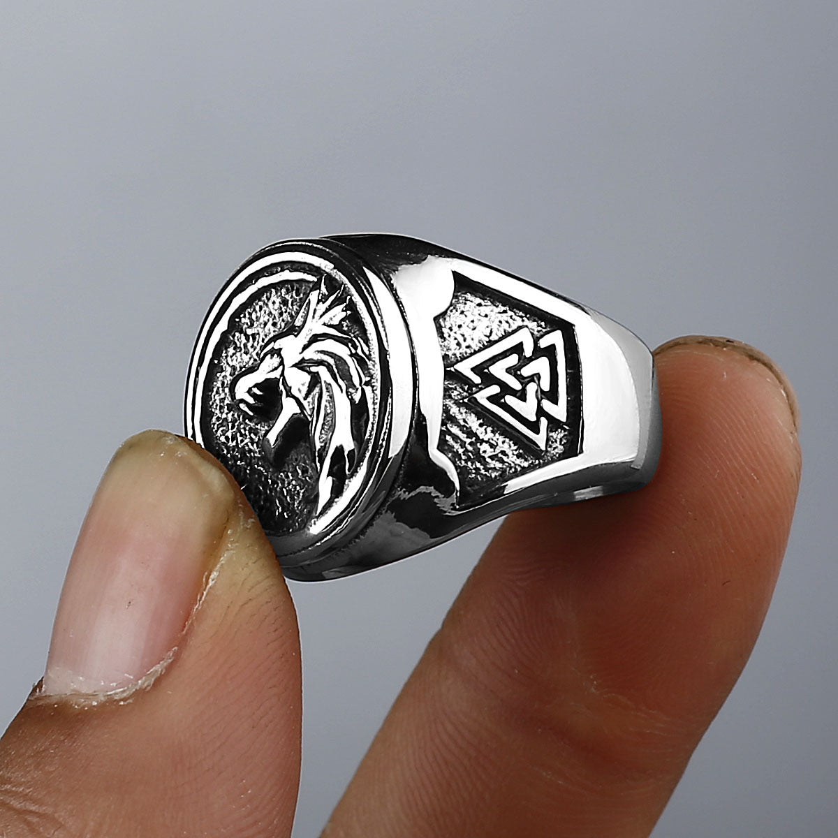 Viking Warrior Wolf Head Rune Ring