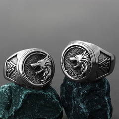 Viking Warrior Wolf Head Rune Ring