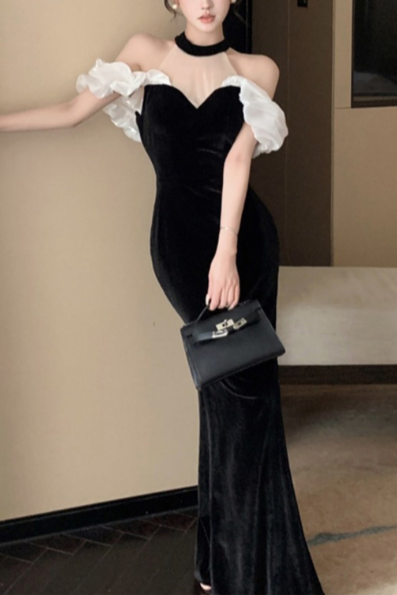 Korea Hazel Velvet Fishtail Maxi Dress-Black