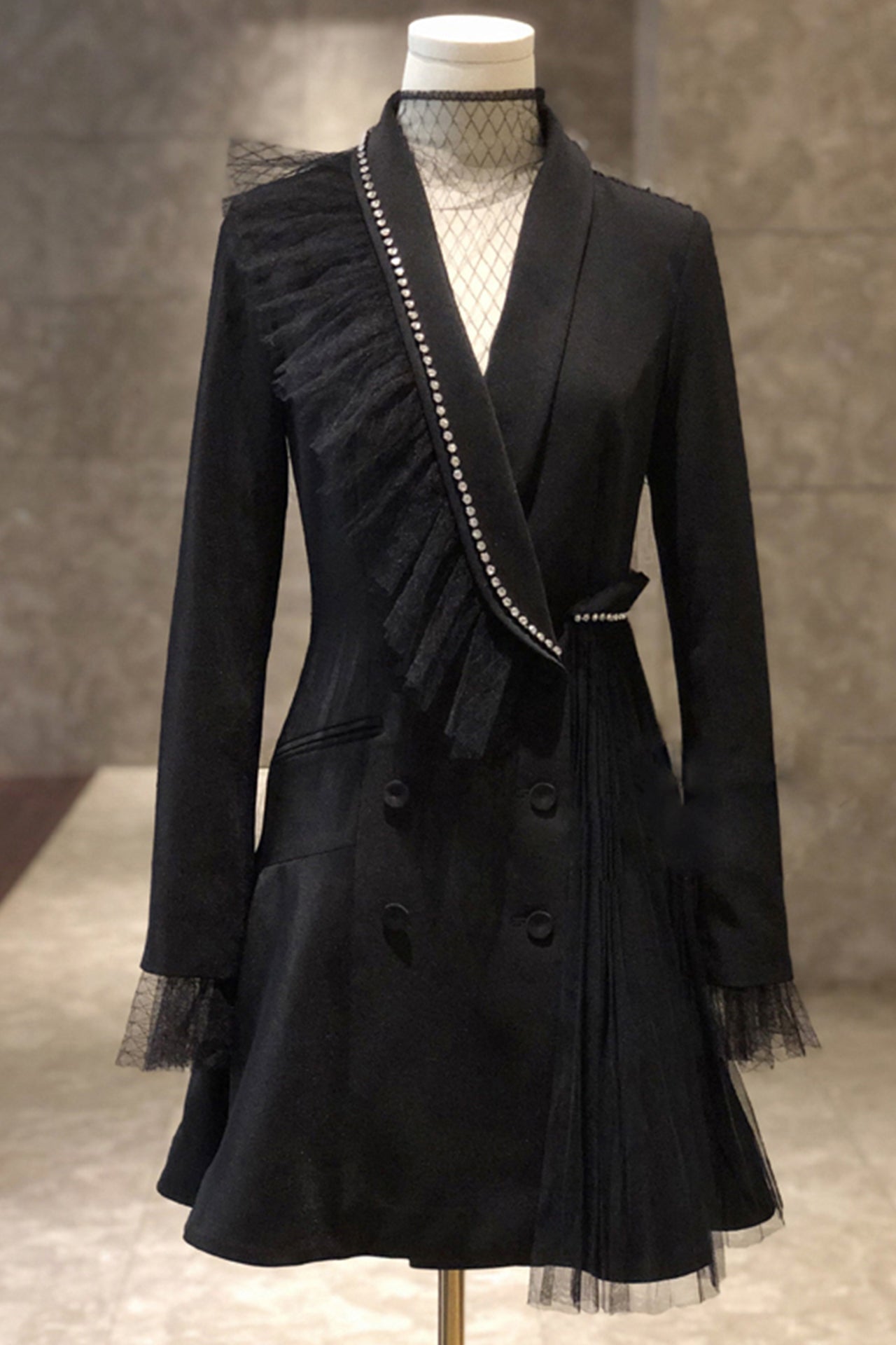 Korea Calla Long Sleeve Suit Dress-Black